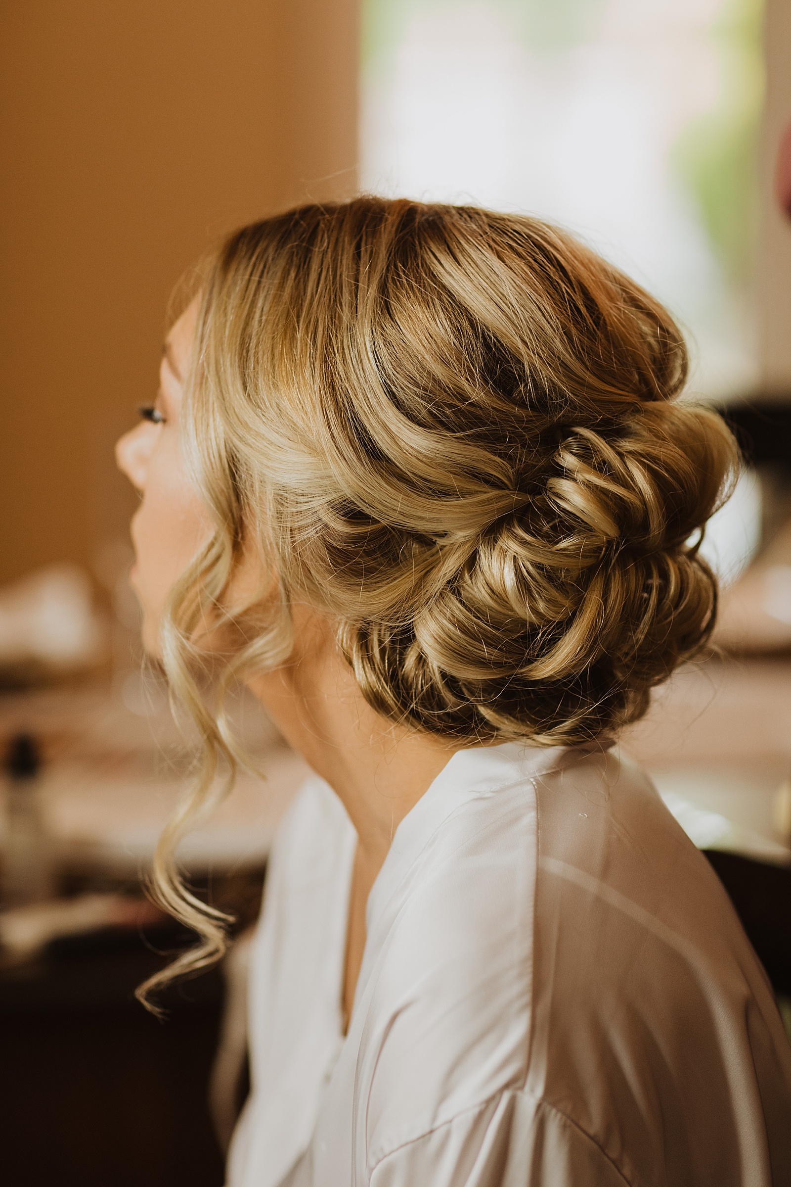 Hair Styles for your Wedding Day | Abby Rose Photography