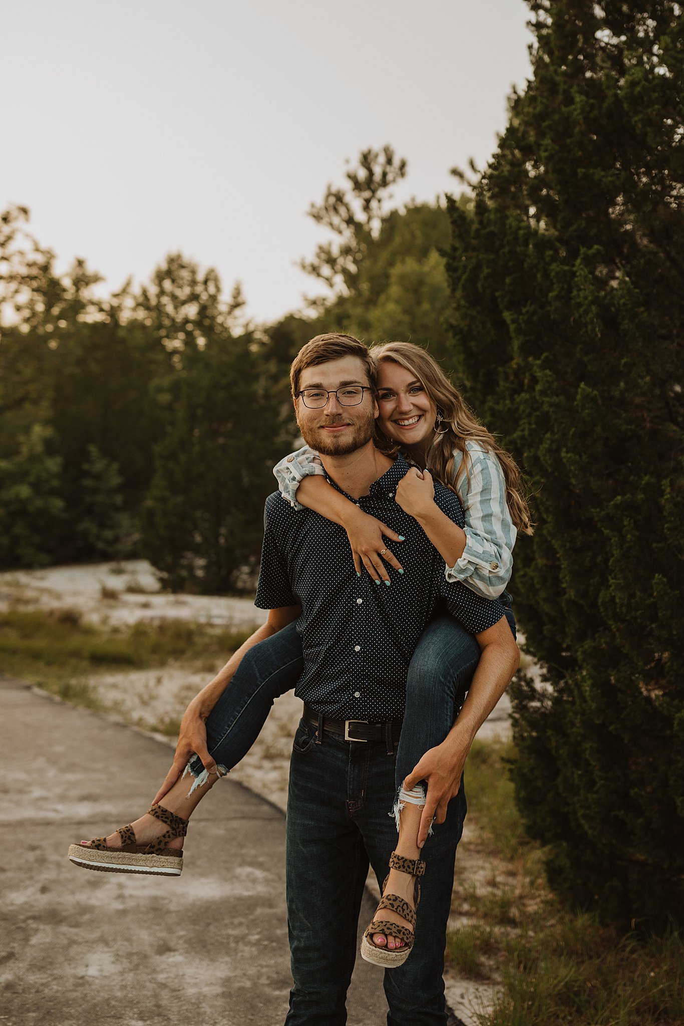 St Louis Engagement Photos | Abby Rose Photography