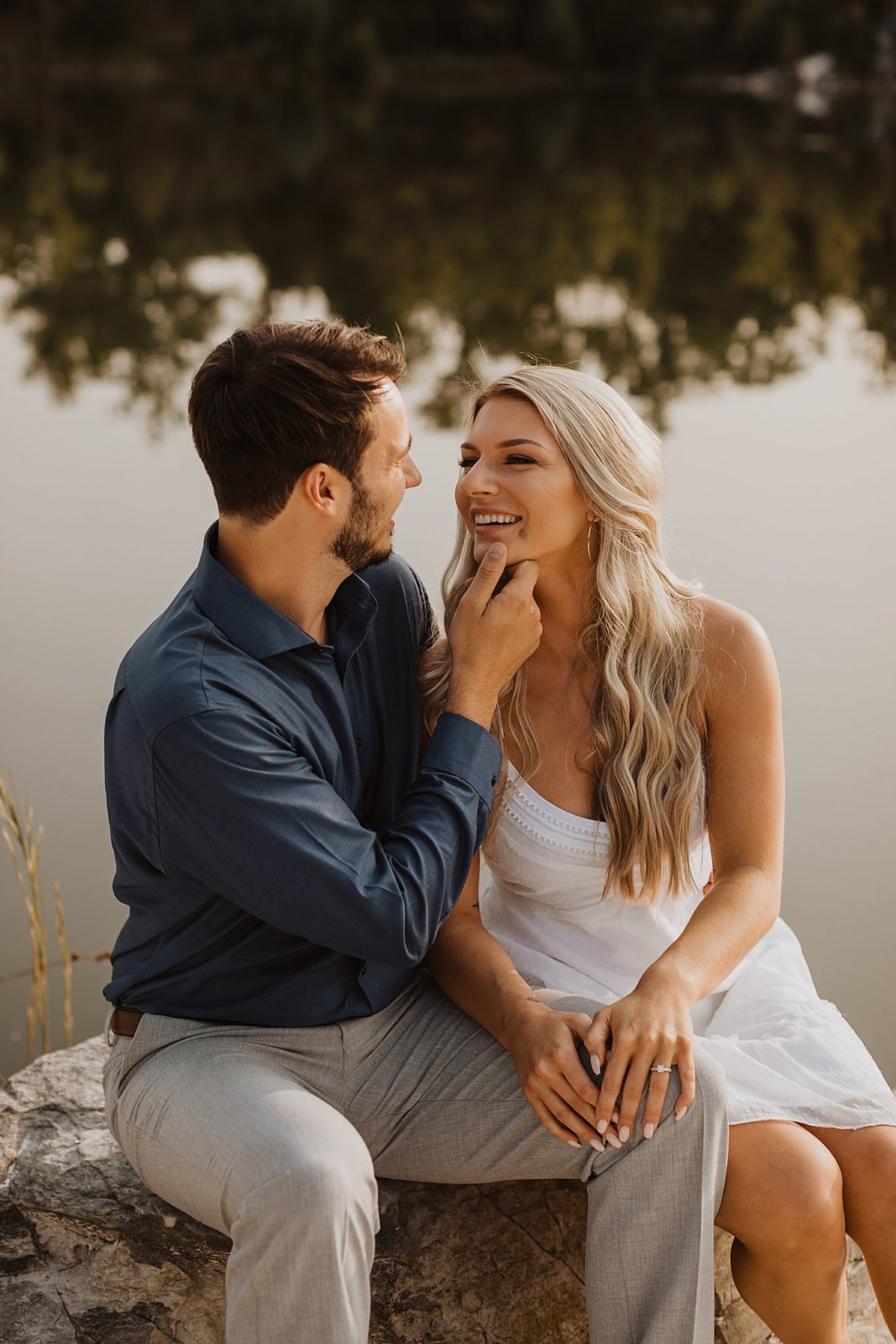 Klondike Park Engagement Photos // emily & mat - abbyrose-photo.com