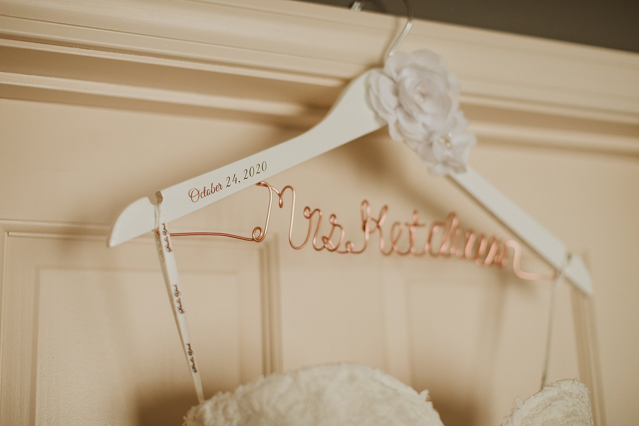 Customized Wedding Dress Hanger