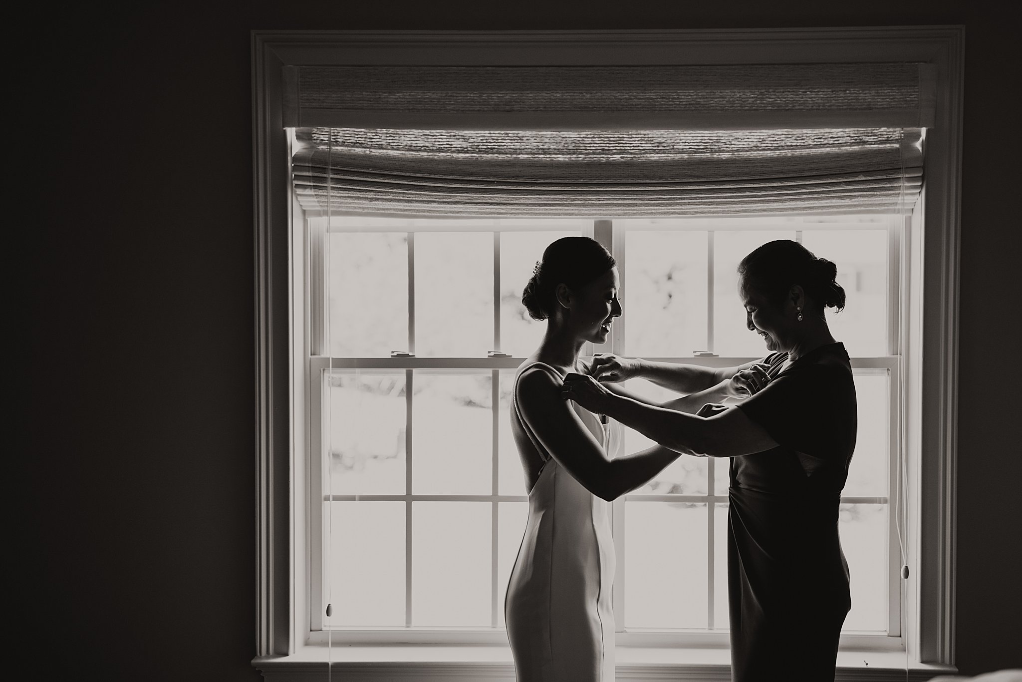 STL Photographer | Bride Getting Ready