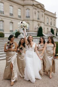 Wedding Party Photos at The Elms, Documentary Style Wedding Photos, Film Wedding Photography, Candid Wedding Photos, Storytelling Wedding Photography, Rhode Island Wedding Photographer, Newport Wedding Photographer, New York Wedding Photographer, Classy Wedding Aesthetic, Chic Wedding Style, | @abbyrosephoto_