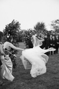 Rosecliff Mansion Wedding, Romantic Wedding Photos, Documentary Style Wedding Photos, Film Wedding Photography, Candid Wedding Photos, Storytelling Wedding Photography, Rhode Island Wedding Photographer, Newport Wedding Photographer, New York Wedding Photographer, Classy Wedding Aesthetic, Chic Wedding Style, | @abbyrosephoto_