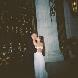 Rosecliff Mansion Wedding, Romantic Wedding Photos, Documentary Style Wedding Photos, Film Wedding Photography, Candid Wedding Photos, Storytelling Wedding Photography, Rhode Island Wedding Photographer, Newport Wedding Photographer, New York Wedding Photographer, Classy Wedding Aesthetic, Chic Wedding Style, | @abbyrosephoto_